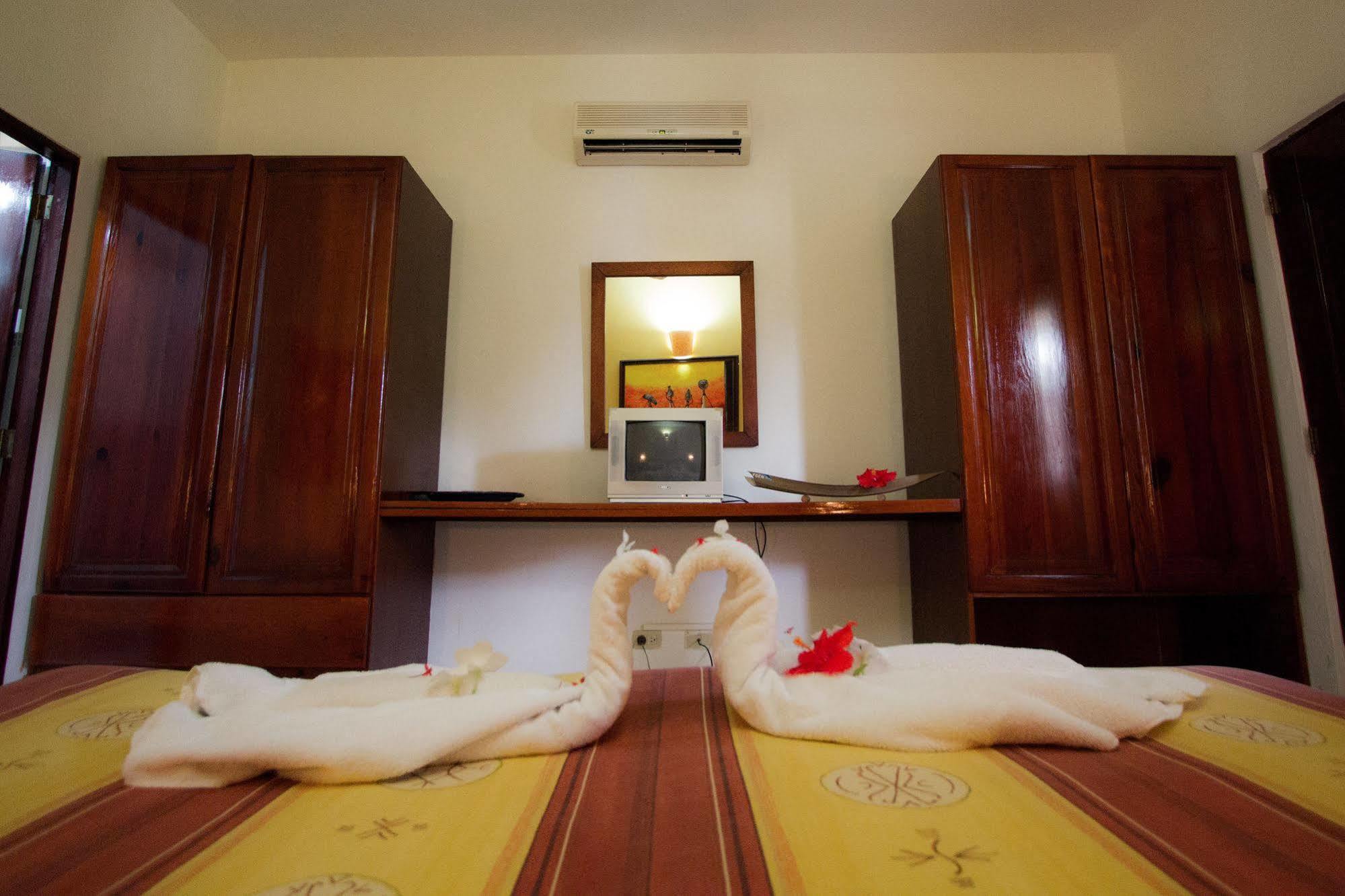 Soficu Hotel El Eden Dominicus Bayahibe Luaran gambar